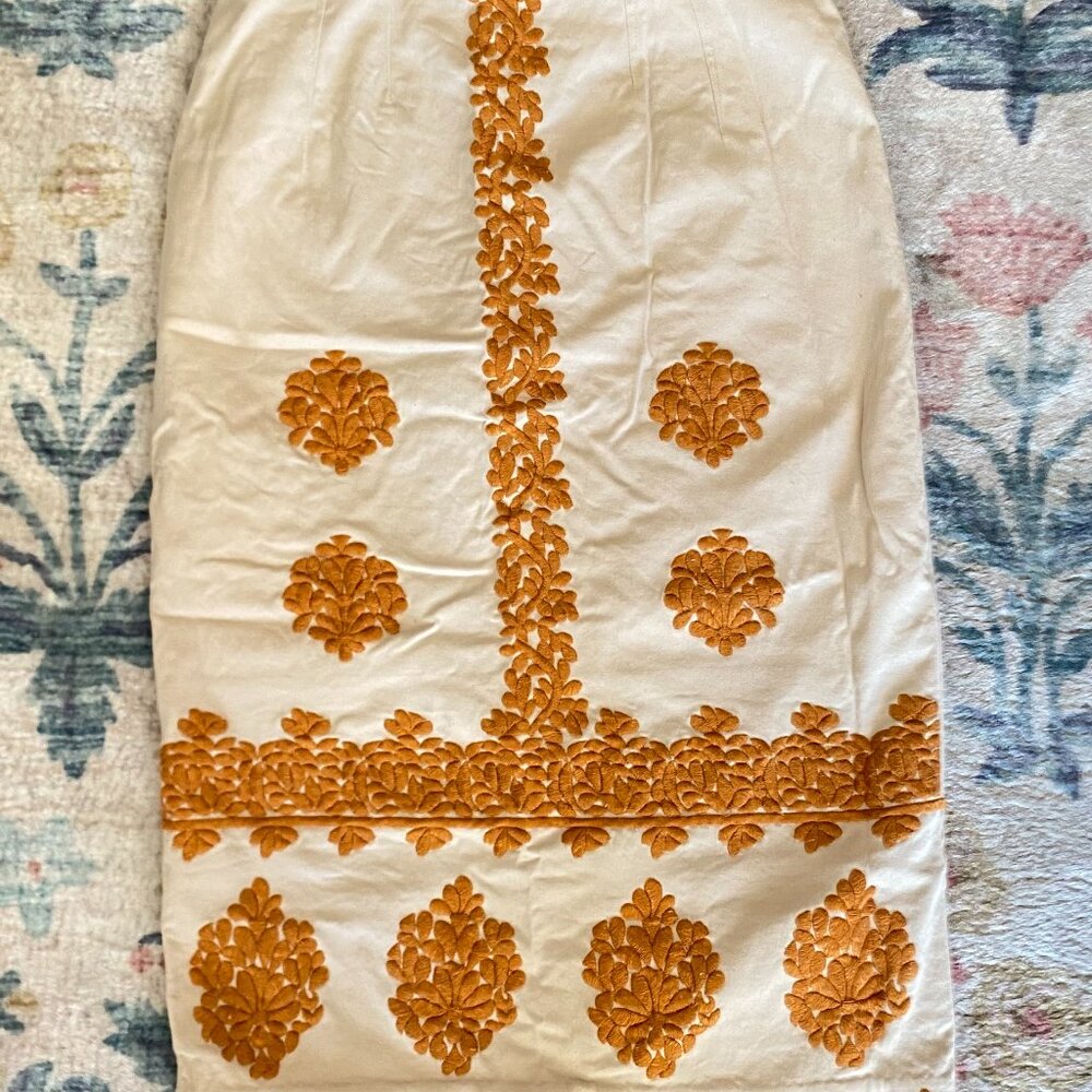 Anthropologie Verona Embroidered Pencil Skirt